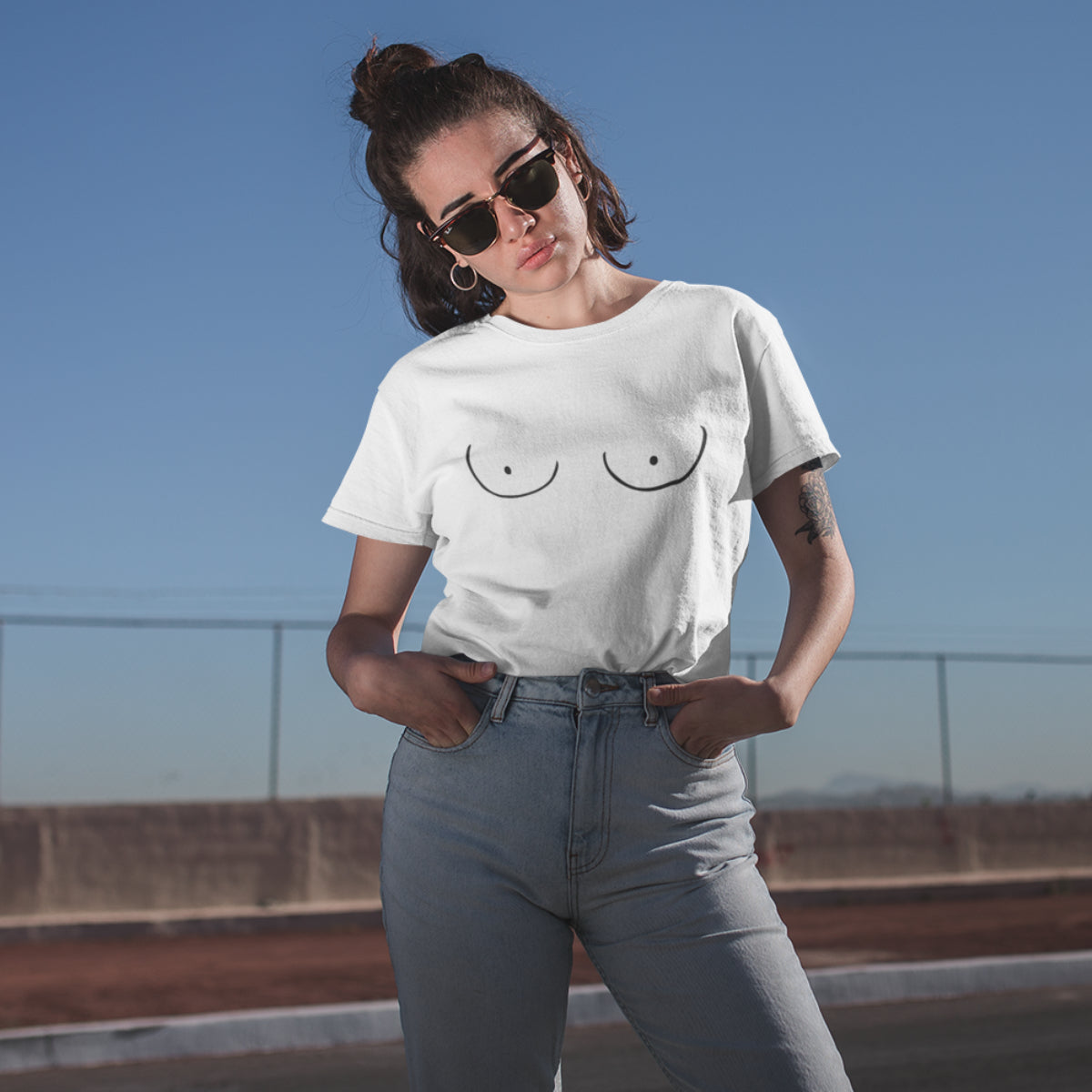 Bílé tričko Prsa (UNISEX tričko)